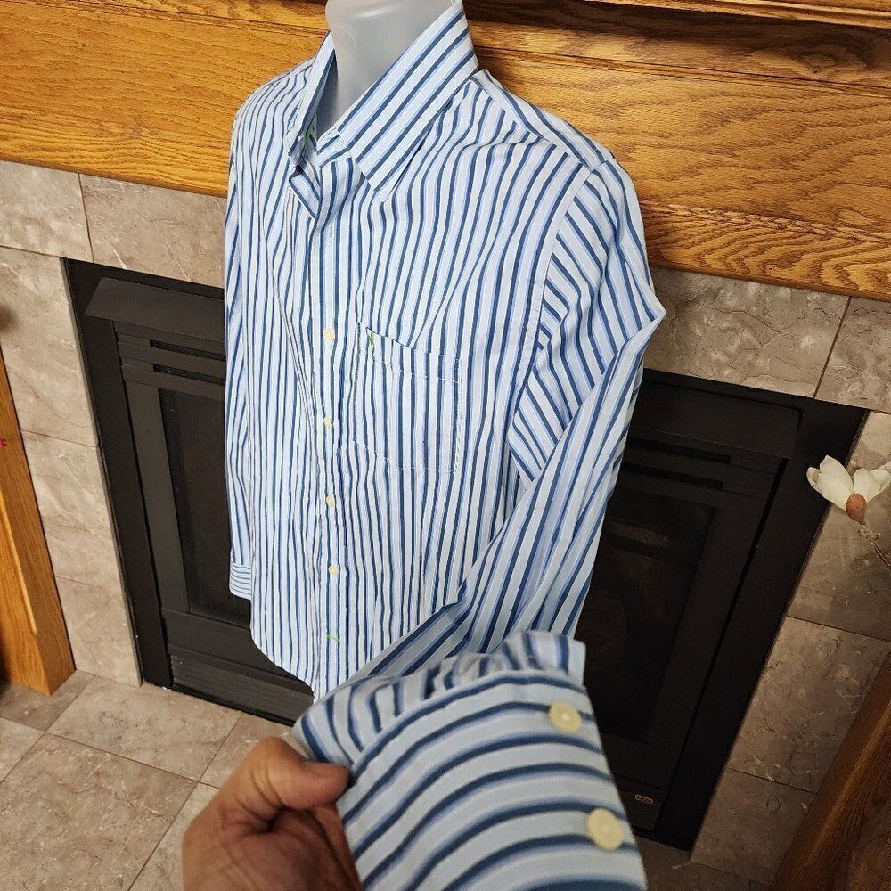 Abercrombie and Fitch men’s muscle, Oxford size XL